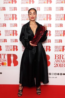 Jorja Smith feet photo thumbnail