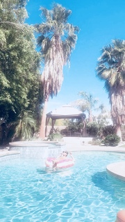 Jorja Smith feet photo thumbnail