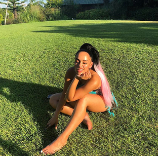 Jorja Smith feet photo thumbnail