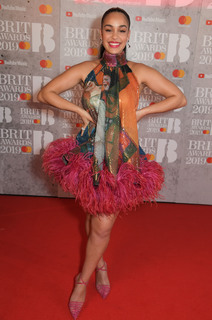 Jorja Smith feet photo thumbnail