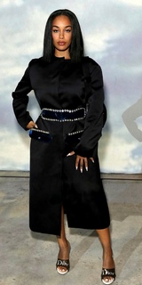 Jorja Smith feet photo thumbnail