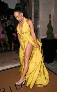 Jorja Smith feet photo thumbnail