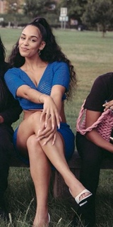 Jorja Smith feet photo thumbnail