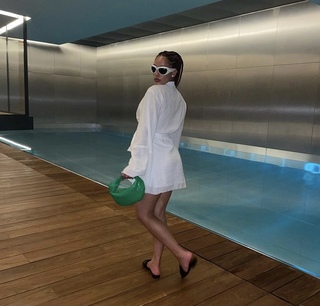 Jorja Smith feet photo thumbnail