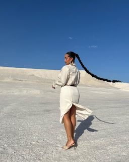 Jorja Smith feet photo thumbnail