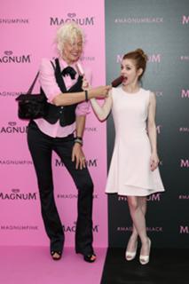 Josefine Preuß feet photo thumbnail