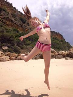 Josefine Preuß feet photo thumbnail