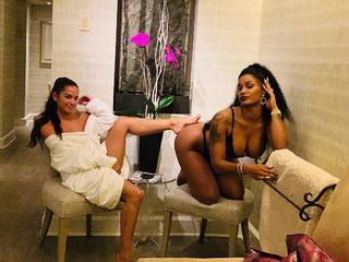 Joseline Hernandez feet photo thumbnail