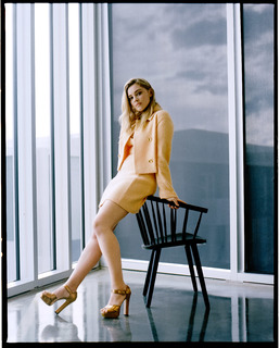 Josephine Langford feet photo thumbnail