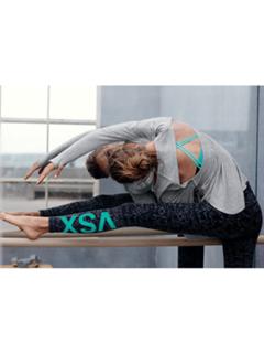 Josephine Skriver feet photo thumbnail