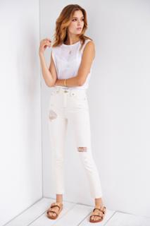 Josephine Skriver feet photo thumbnail