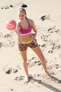 Josephine Skriver feet photo thumbnail