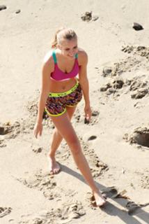 Josephine Skriver feet photo thumbnail