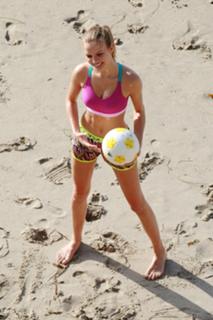 Josephine Skriver feet photo thumbnail