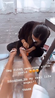 Josephine Skriver feet photo thumbnail
