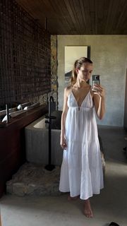 Josephine Skriver feet photo thumbnail