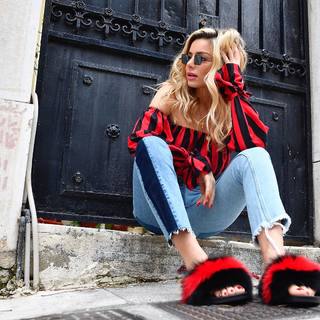 Josephine Wendel feet photo thumbnail