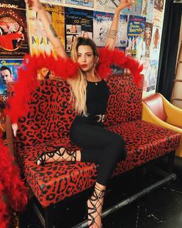 Josephine Wendel feet photo thumbnail