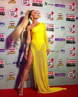 Josephine Wendel feet photo thumbnail