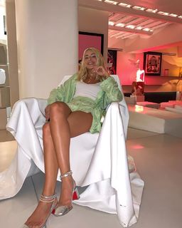 Josephine Wendel feet photo thumbnail