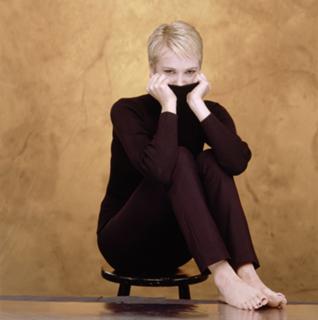 Josie Bissett feet photo 13