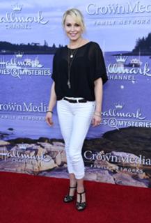 Josie Bissett feet photo 15