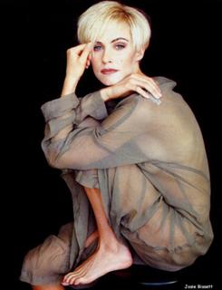 Josie Bissett feet photo 2