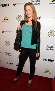 Josie Davis feet photo thumbnail