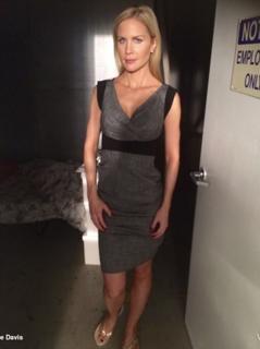 Josie Davis feet photo thumbnail