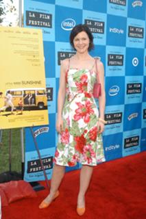 Josie Davis feet photo thumbnail