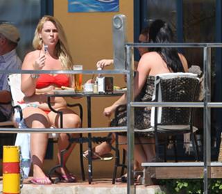 Josie Gibson feet photo 4