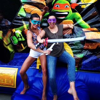 Josie Loren feet photo thumbnail