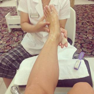 Josie Maran feet photo thumbnail