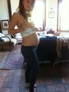 Josie Maran feet photo thumbnail