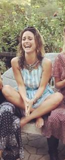 Josie Maran feet photo thumbnail