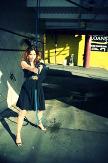 Josie Maran feet photo thumbnail