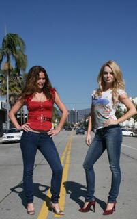 Josie Maran feet photo thumbnail