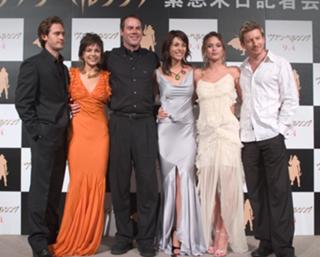 Josie Maran feet photo thumbnail