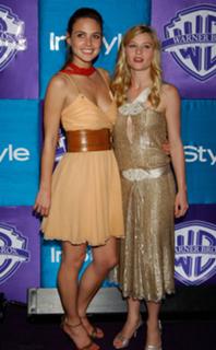 Josie Maran feet photo thumbnail