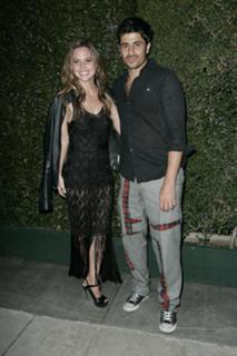 Josie Maran feet photo thumbnail