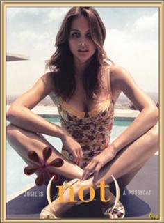 Josie Maran feet photo thumbnail