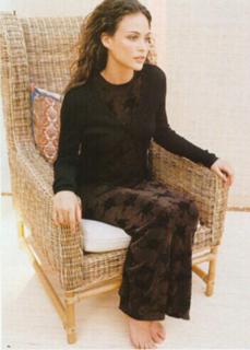 Josie Maran feet photo thumbnail