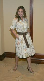 Josie Maran feet photo thumbnail