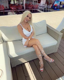 Josipa Karimović feet photo 4