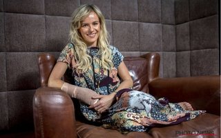 Josje Huisman feet photo 4