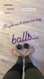 Joslyn Davis feet photo 9