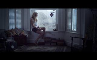 Joss Stone feet photo thumbnail