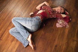 Joss Stone feet photo thumbnail