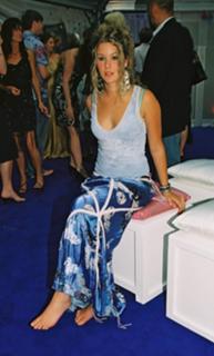 Joss Stone feet photo thumbnail