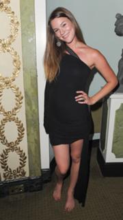 Joss Stone feet photo thumbnail